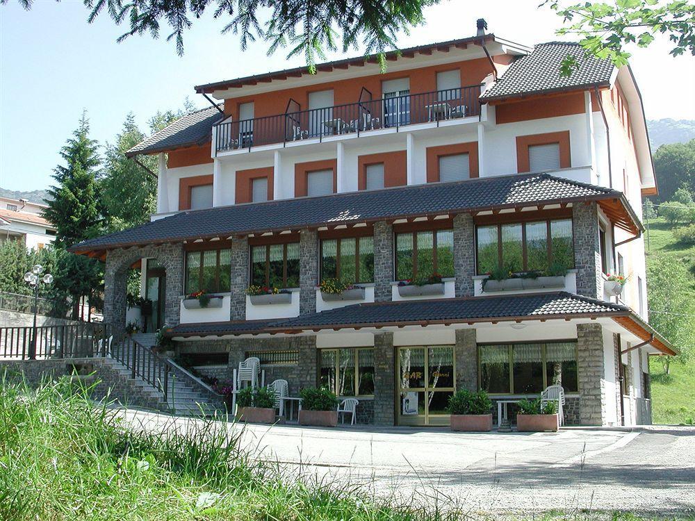 Albergo Moderno & Spa Fuipiano Valle Imagna Ngoại thất bức ảnh
