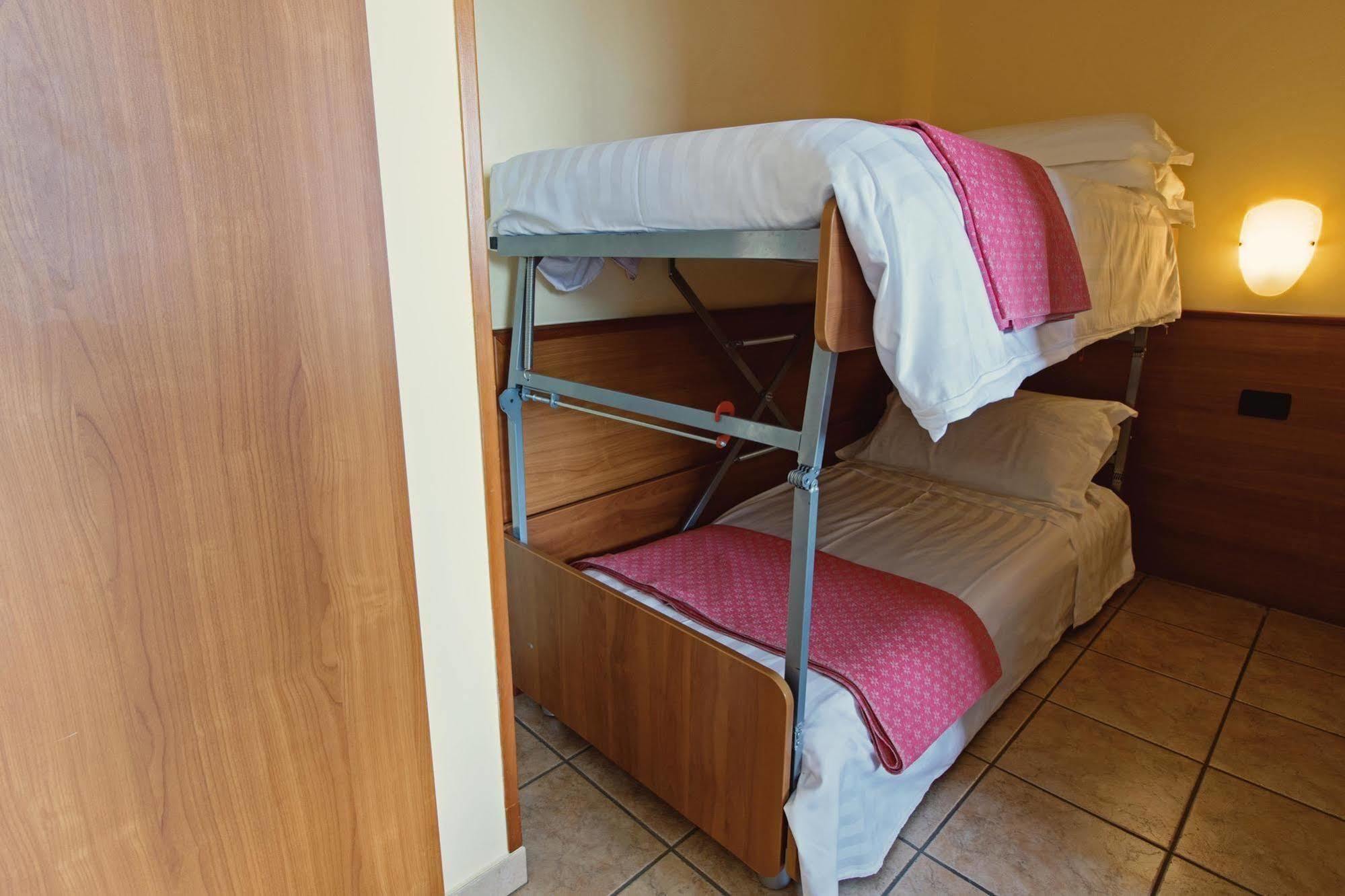 Albergo Moderno & Spa Fuipiano Valle Imagna Ngoại thất bức ảnh