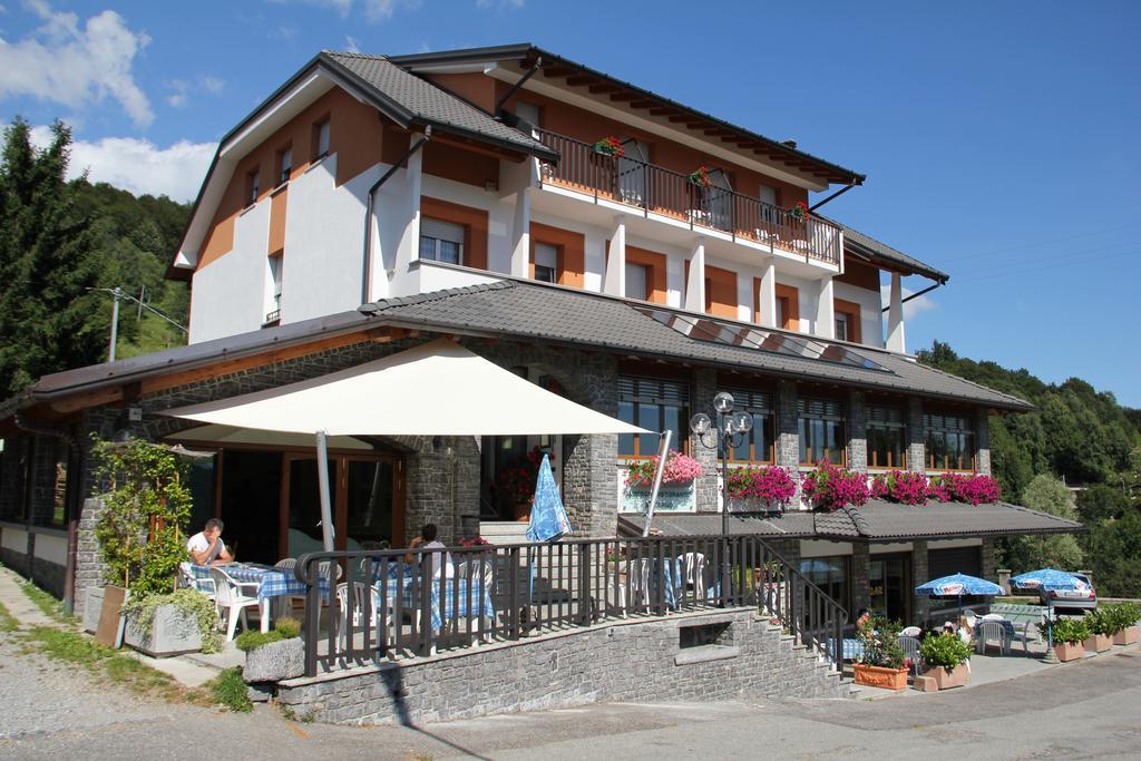 Albergo Moderno & Spa Fuipiano Valle Imagna Ngoại thất bức ảnh
